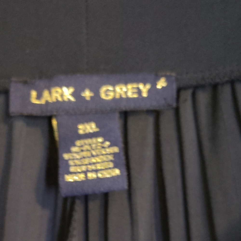Elegant Navy Wide Leg Pants - Picture 7 of 7